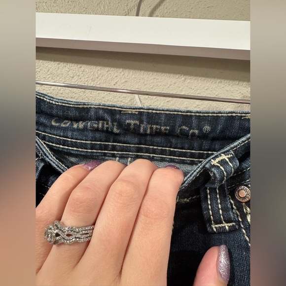 Cowgirl Tuff Straight Golden Jeans 28x30 - Picture 3 of 9